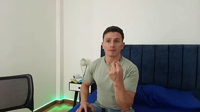 Andrewfalcon online show from March 19, 2025, 7:27 pm