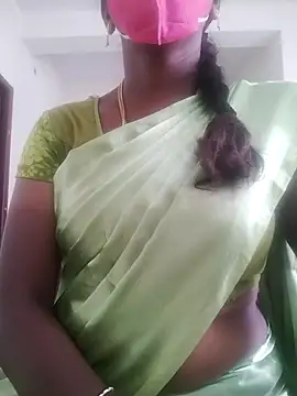 Snapshot of Preethytamilsexy chatting on September 30, 2025, 4:39 am Preethytamilsexy online show from September 30, 2025, 4:39 am