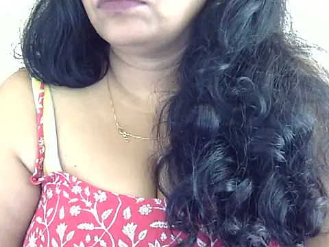 Riya riyaa online show from November 3, 2025, 2:24 am