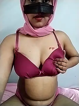 Snapshot of Dipasexy chatting on December 1, 2025, 4:45 pm Dipasexy online show from December 1, 2025, 4:45 pm