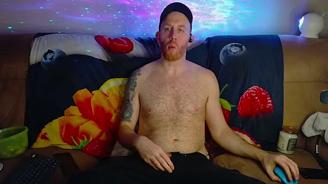 Snapshot of Tall_REC chatting on December 25, 2024, 5:37 pm Tall REC online show from December 25, 2024, 5:37 pm