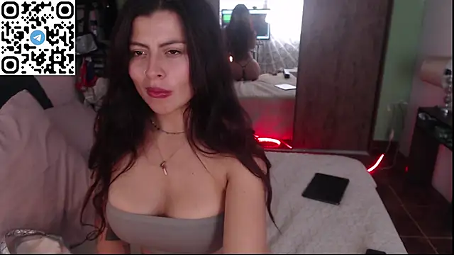 Snapshot of Angie_nova chatting on September 15, 2025, 3:34 pm Angie nova online show from September 15, 2025, 3:34 pm