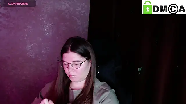 Snapshot of holy_michela chatting on November 13, 2025, 3:49 am holy michela online show from November 13, 2025, 3:49 am