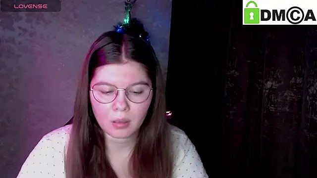 Snapshot of holy_michela chatting on December 15, 2025, 5:12 am holy michela online show from December 15, 2025, 5:12 am
