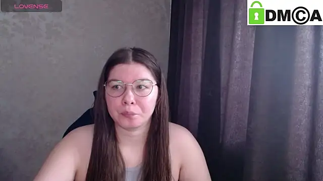 Snapshot of holy_michela chatting on February 13, 2026, 6:53 am holy michela online show from February 13, 2026, 6:53 am