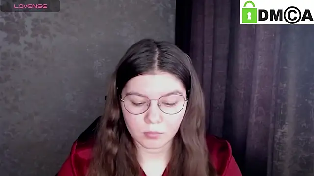 Snapshot of holy_michela chatting on February 17, 2026, 8:22 am holy michela online show from February 17, 2026, 8:22 am