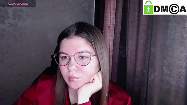 Snapshot of holy_michela chatting on February 19, 2026, 5:03 am holy michela online show from February 19, 2026, 5:03 am