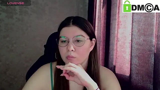 Snapshot of holy_michela chatting on March 14, 2026, 4:40 am holy michela online show from March 14, 2026, 4:40 am