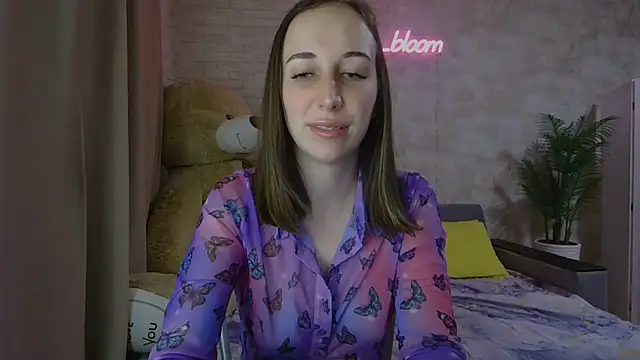 Anika bloom online show from September 15, 2025, 11:49 pm