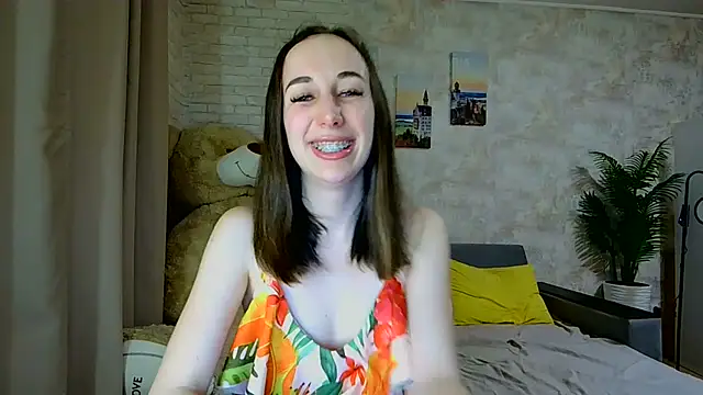 Anika bloom online show from December 17, 2025, 1:55 am