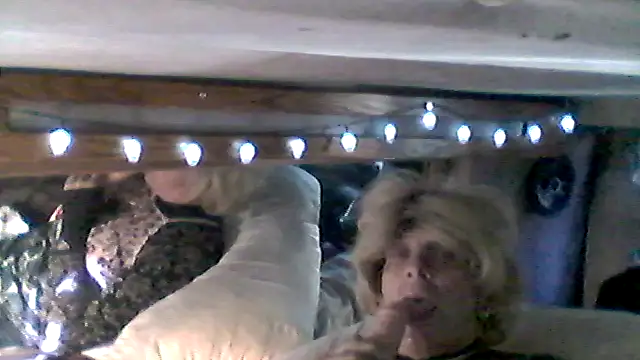 Snapshot of MaryCDslut69 chatting on September 15, 2025, 3:34 pm MaryCDslut69 online show from September 15, 2025, 3:34 pm