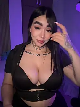 Snapshot of Nickiiiii chatting on March 14, 2026, 7:58 am Nickiiiii online show from March 14, 2026, 7:58 am
