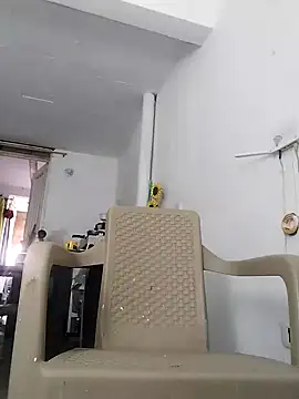 King russo online show from October 17, 2025, 6:43 pm