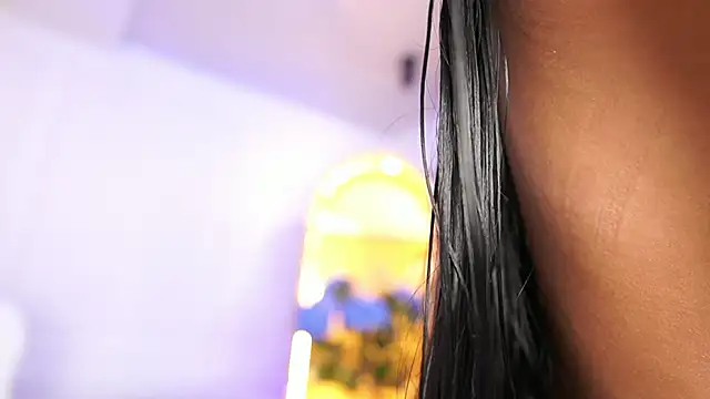 elasummer online show from January 17, 2026, 12:32 pm