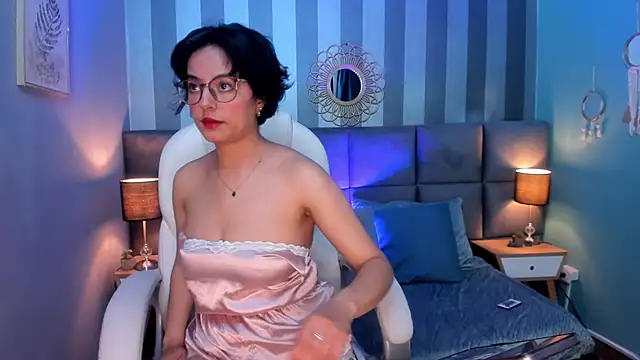 Snapshot of victoria_byte chatting on December 30, 2024, 1:47 pm victoria byte online show from December 30, 2024, 1:47 pm
