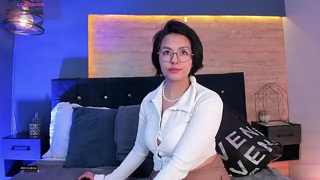 victoria byte online show from December 14, 2025, 8:35 pm