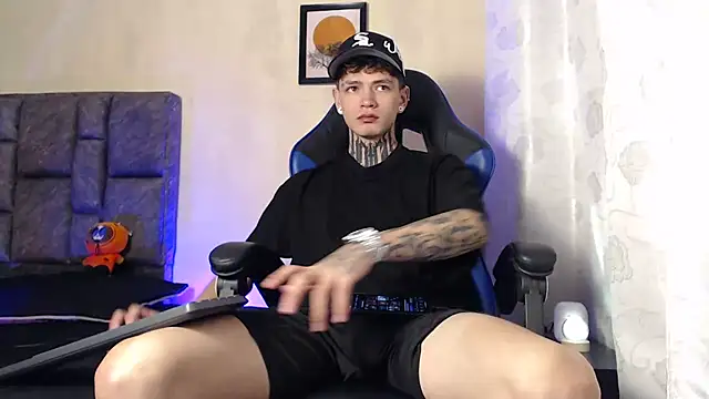 Snapshot of Dan_brownn chatting on January 10, 2026, 6:53 pm Dan brownn online show from January 10, 2026, 6:53 pm