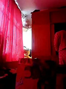Snapshot of samanta_rosas1 chatting on January 1, 2025, 6:49 pm samanta rosas1 online show from January 1, 2025, 6:49 pm