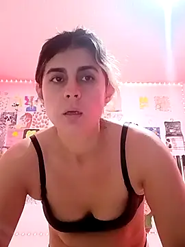 Snapshot of samanta_rosas1 chatting on January 5, 2025, 8:31 pm samanta rosas1 online show from January 5, 2025, 8:31 pm