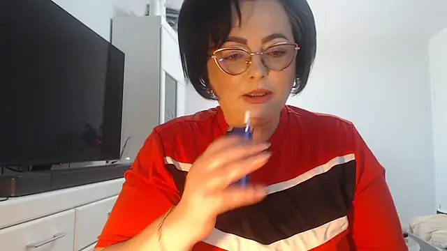 Amandamuller1982 online show from May 14, 2026, 10:11 am