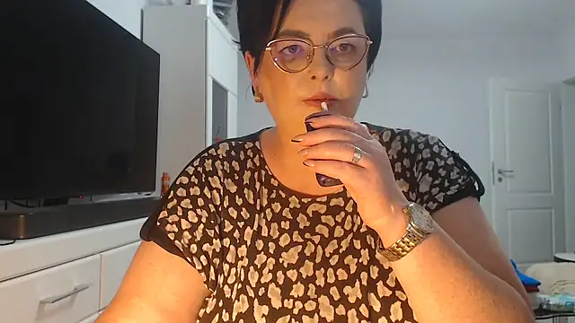 Amandamuller1982 online show from May 22, 2026, 2:55 pm