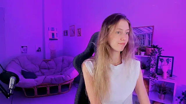 Sharon Evansi online show from December 28, 2024, 9:09 am