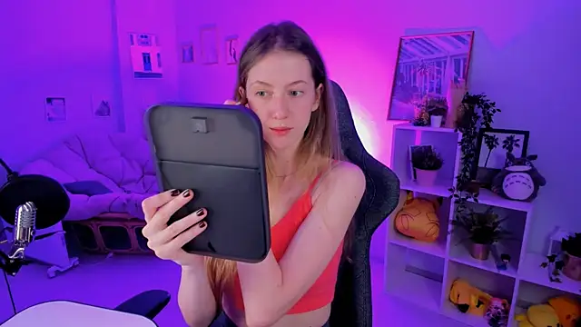 Sharon Evansi online show from January 22, 2025, 11:45 am