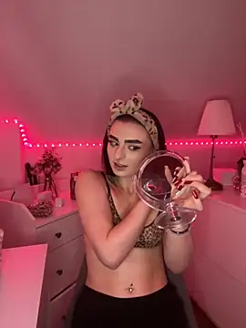 AdelinaAlia online show from October 25, 2025, 11:29 am