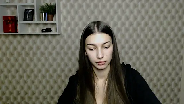 Snapshot of KarolinaRosse_ chatting on December 28, 2024, 1:50 am KarolinaRosse online show from December 28, 2024, 1:50 am