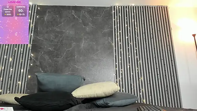 Snapshot of Duriel_ chatting on December 31, 2024, 1:08 pm Duriel online show from December 31, 2024, 1:08 pm