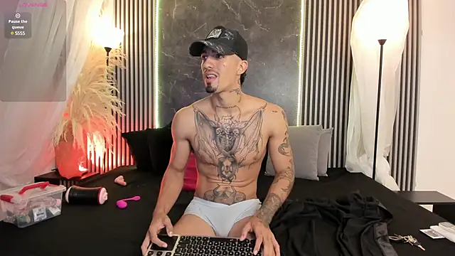 Snapshot of Duriel_ chatting on February 9, 2025, 12:41 pm Duriel online show from February 9, 2025, 12:41 pm