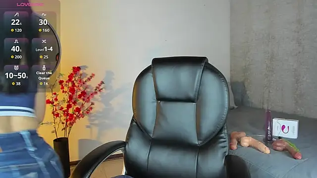 Snapshot of SaraMilf_69 chatting on November 27, 2025, 2:08 pm SaraMilf 69 online show from November 27, 2025, 2:08 pm