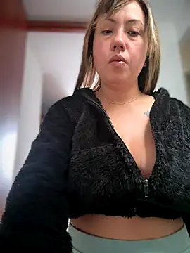 VIOLETA-25  online show from November 20, 2025, 12:05 pm