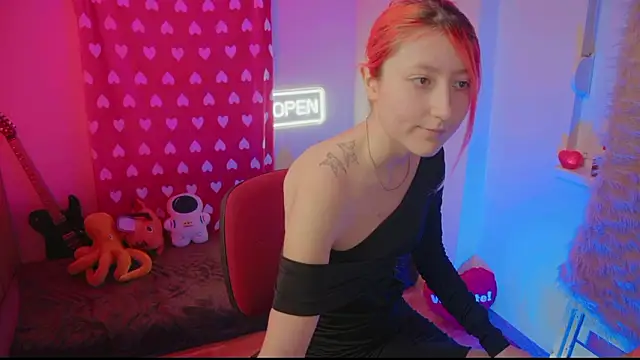 Snapshot of Bloom-fairy chatting on February 13, 2026, 12:56 pm Bloom-fairy online show from February 13, 2026, 12:56 pm