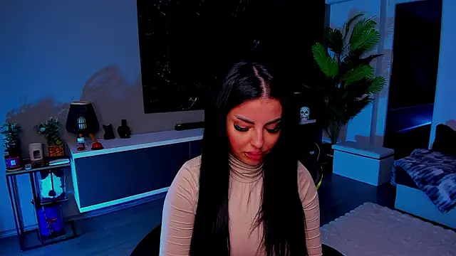 Snapshot of anemarieejolie chatting on February 19, 2026, 6:37 pm anemarieejolie online show from February 19, 2026, 6:37 pm