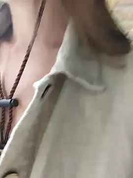 M1lfa online show from December 13, 2024, 2:49 pm