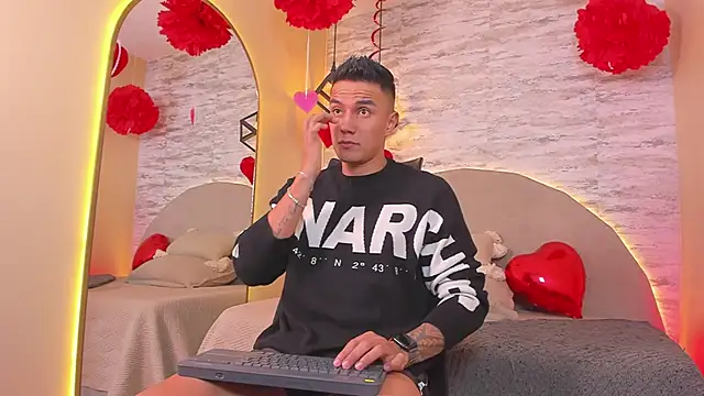 Aron Bolt online show from February 16, 2026, 12:12 pm