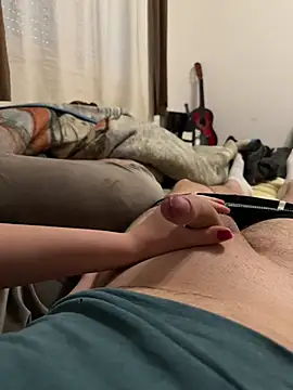 Snapshot of jessieandjames29 chatting on March 16, 2025, 11:49 am jessieandjames29 online show from March 16, 2025, 11:49 am