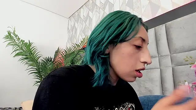 Im gaia online show from January 22, 2025, 7:45 pm