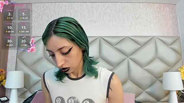 Im gaia online show from December 3, 2025, 12:25 pm