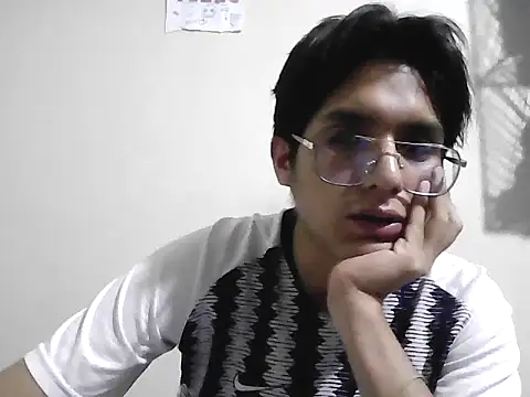 HardDick2 online show from May 13, 2026, 4:54 am