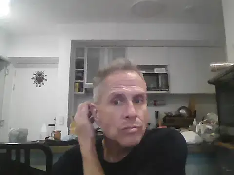 Snapshot of Diegoperrote682661 chatting on November 18, 2025, 11:15 pm Diegoperrote682661 online show from November 18, 2025, 11:15 pm