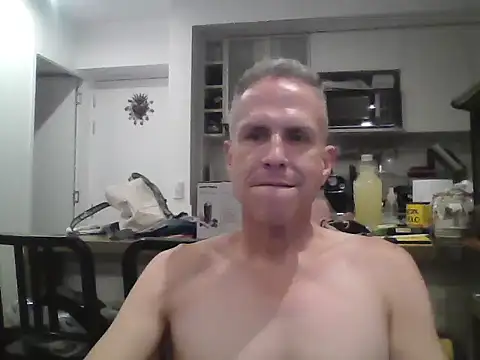 Snapshot of Diegoperrote682661 chatting on February 9, 2026, 2:15 am Diegoperrote682661 online show from February 9, 2026, 2:15 am