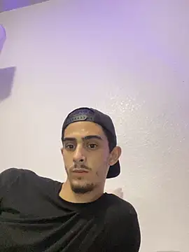 Snapshot of kennylove420 chatting on October 7, 2025, 2:31 am kennylove420 online show from October 7, 2025, 2:31 am