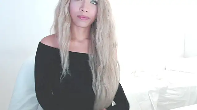 Snapshot of liadivina chatting on December 4, 2025, 4:11 am liadivina online show from December 4, 2025, 4:11 am