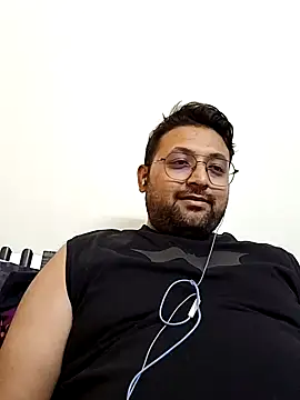 hardyloves online show from December 17, 2024, 6:09 pm