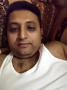 hardyloves online show from November 6, 2025, 6:09 pm