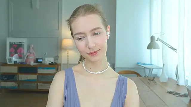 solar bella online show from January 26, 2025, 11:50 am