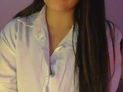 Snapshot of diva-22 chatting on January 16, 2026, 2:43 pm diva-22 online show from January 16, 2026, 2:43 pm