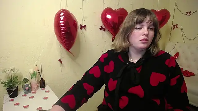 StaceyLex online show from February 13, 2026, 6:42 am